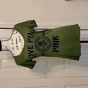 Pink Medium Army green t shirt